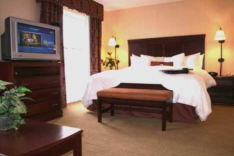 Hampton & By Hilton 3* Plymouth