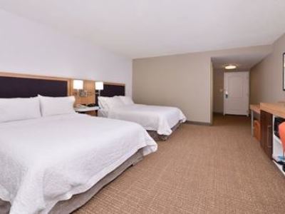 Hampton & By Hilton Hotel Plymouth